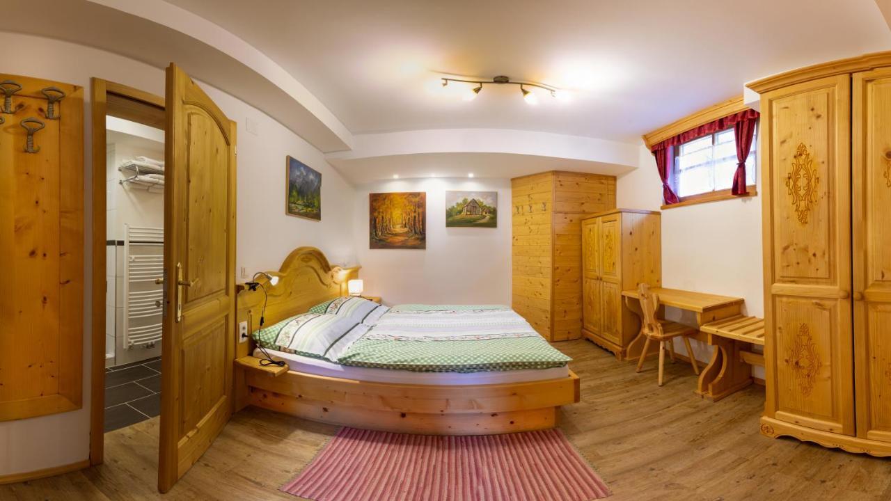 Apartments In Villa Flora Kranjska Gora Esterno foto